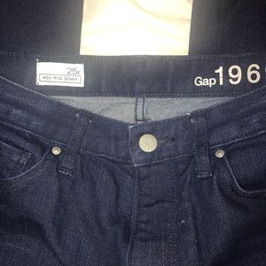 Gap high rise blue skinny jeans size 25